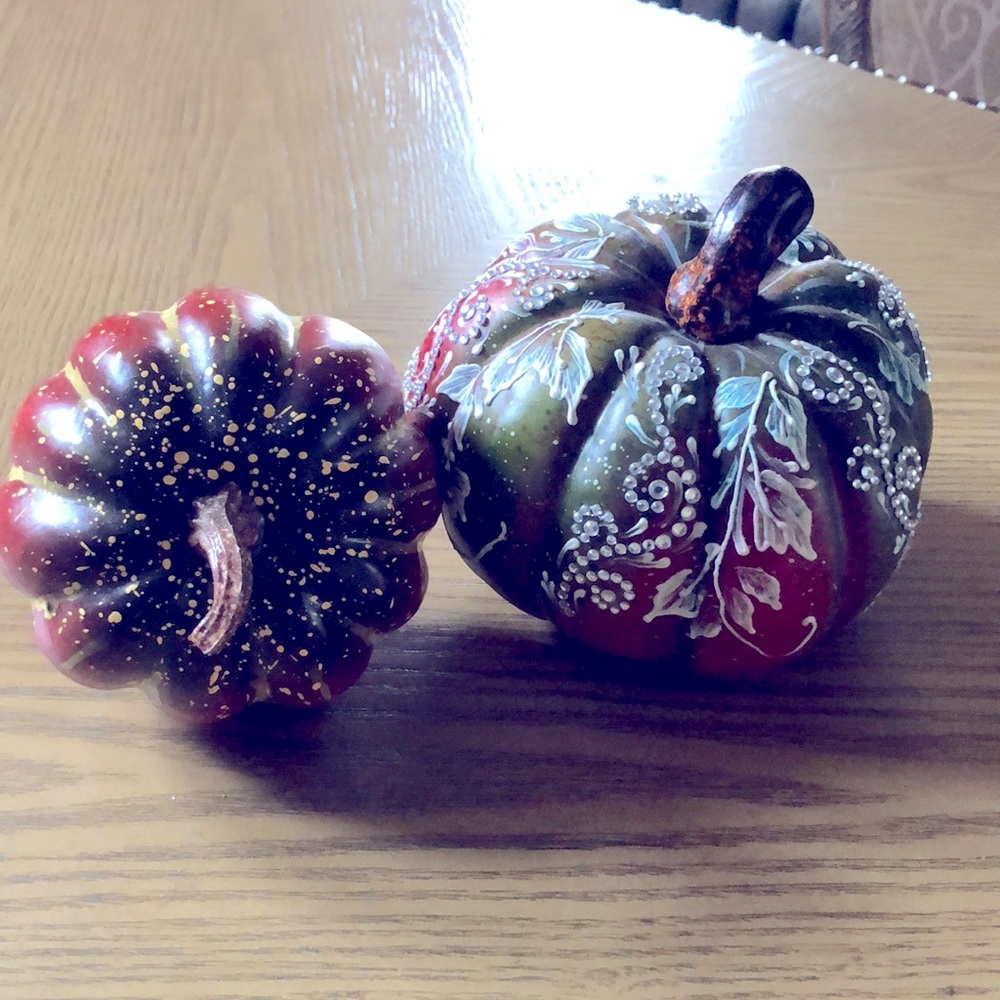 pumpkin set, plastic material, fall decoration with rhinestones design